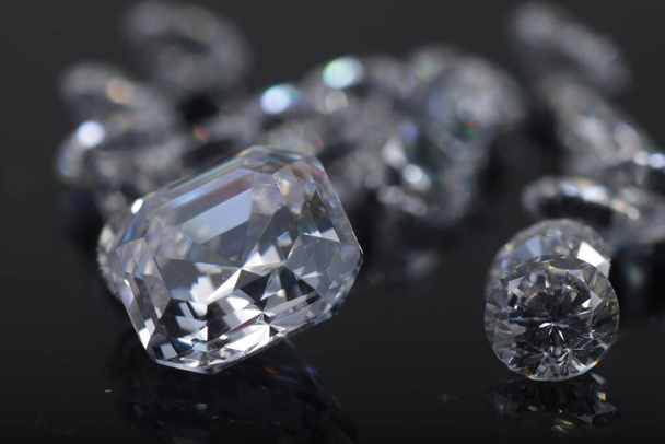 Mücevherler için elmas boncuklar harika kristal zirkon yakın çekim  - Fotoğraf, Görsel