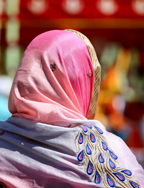 sikh woman with veil - Фото, изображение