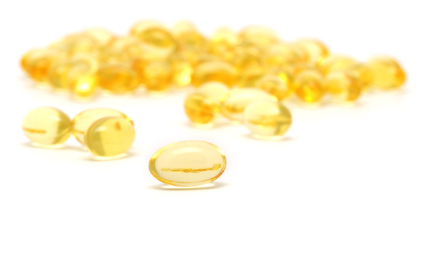 gelatine-achtige capsules met de levertraan-omega3 - Foto, afbeelding