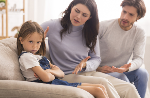 Annoyed Parents Scolding Their Little Daughter For Her Behaviour At Home - Fotoğraf, Görsel