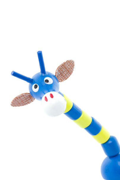 hloupá hračka žirafa s velkýma ušima a dlouhý krk - Fotografie, Obrázek