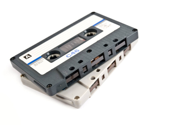 Cassetes de áudio em fundo branco. - Foto, Imagem