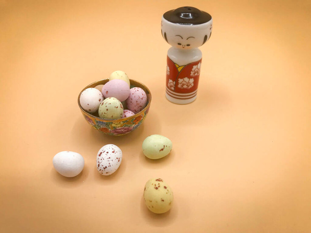 Красочные шоколадные яйца
 - Фото, изображение