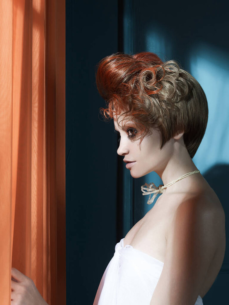 Lady with red hair - Valokuva, kuva