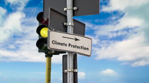 Señal callejera el camino a la protección del clima
 - Metraje, vídeo