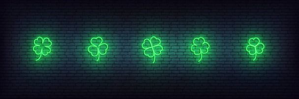Clover neonové ikony pro den svatého Patricka. Sada zelených ikon irského shamrocku pro Den svatého Patricka - Vektor, obrázek