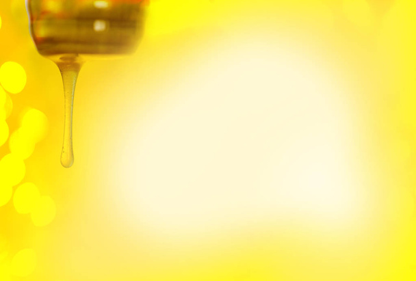 Медовая палочка с мёдом
 - Фото, изображение