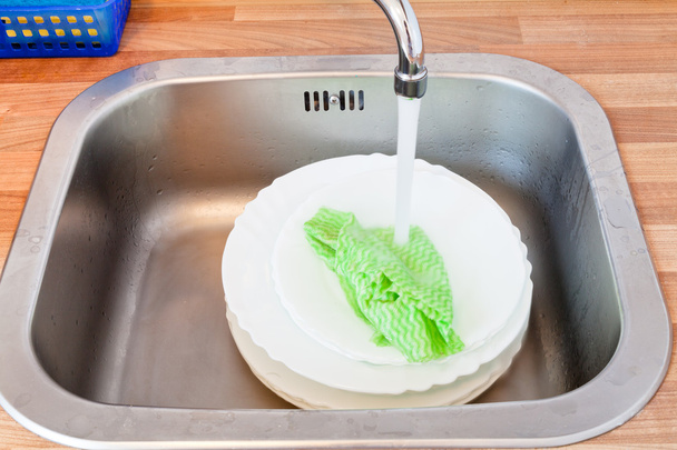 мытье посудой
 - Фото, изображение