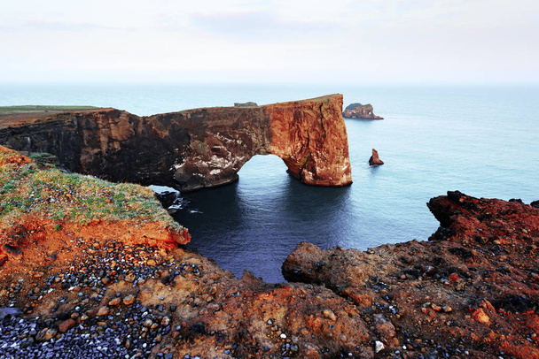 Unique basalt arch on Dyrholaey - Photo, Image