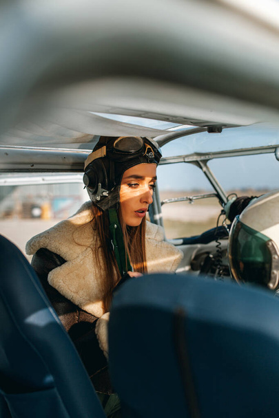 girl in the image of a pilot - Photo, Image
