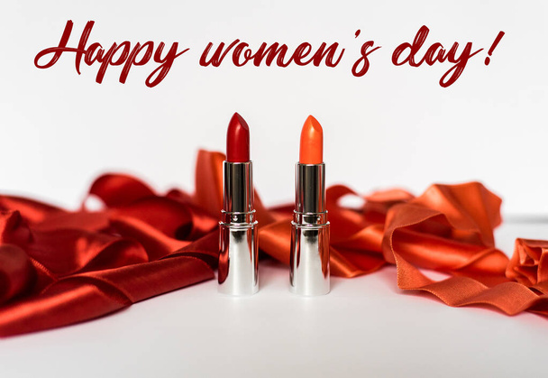 8 marzo Día internacional de la mujer pomada lápiz labial. Saludo, concepto
. - Foto, imagen