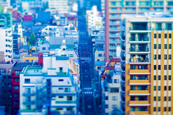 Egy miniatűr városkép Tokióban, magas szögben. - Fotó, kép