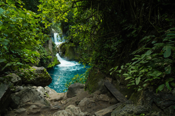 atardecer Panorámico hermoso bosque profundo cascada en Tamasopo san luis potosi méxico
 - Foto, Imagen