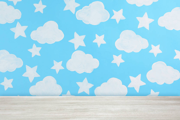 Blue sky painted on wall. Idea for baby room interior - Foto, imagen