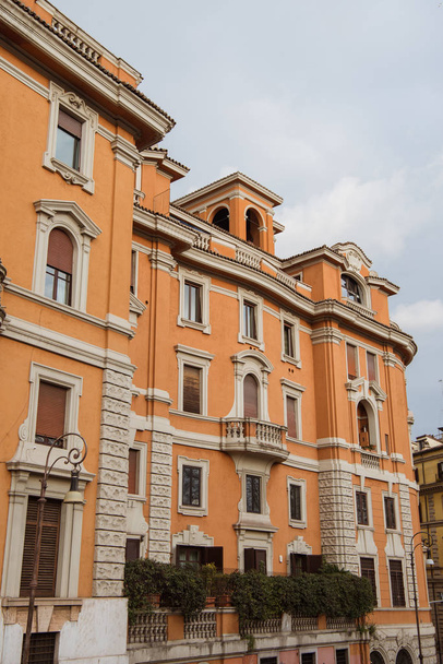 old  buildings in Rome, Italy - Foto, imagen