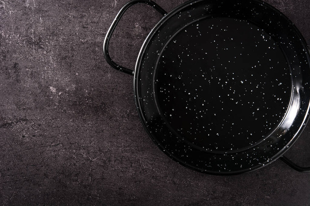 Paella panela utensílios de cozinha
 - Foto, Imagem