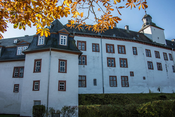 castillo de Siegen-wittgenstein en Bad Berleburg
 - Foto, Imagen