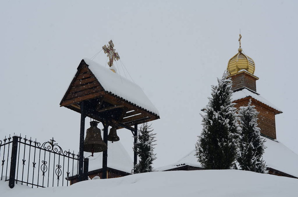 Zimní krajina Ortodoxní kostel - Fotografie, Obrázek