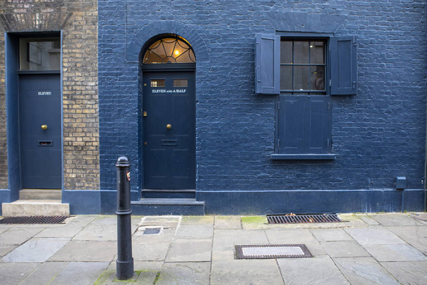 Traditional Facade in London - Foto, Imagen
