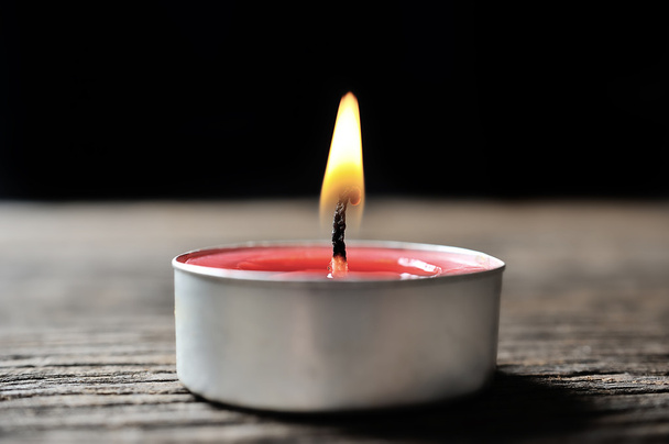 Gruppe brennender Kerzen - Foto, Bild