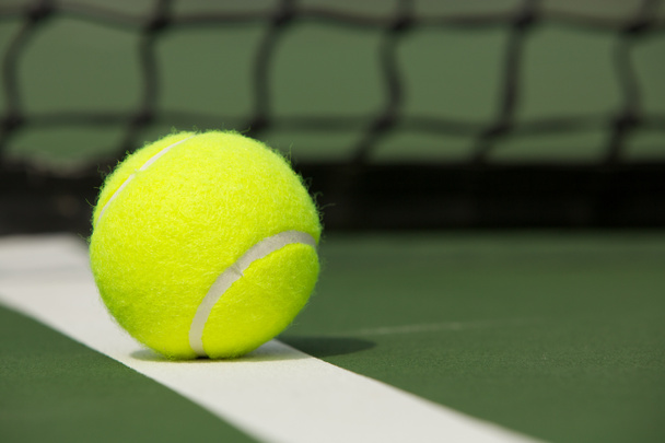 tenisový míč zblízka - Fotografie, Obrázek