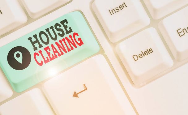 Znak tekstowy pokazujący sprzątanie domu. Fotografia koncepcyjna akcja lub proces czyszczenia wnętrza domu lub mieszkania. - Zdjęcie, obraz