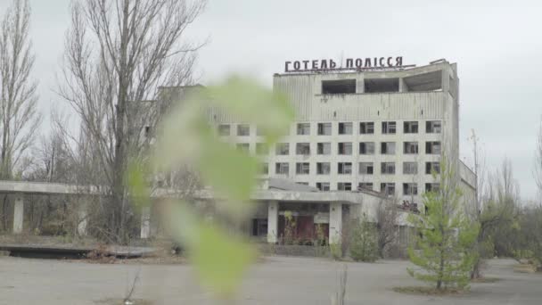 Chernobyl Exclusion Zone. Pripyat. City landscape of an abandoned city - Кадри, відео
