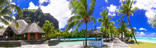 Exotická tropická dovolená na ostrově Mauricius. Hora Le Morne. - Fotografie, Obrázek