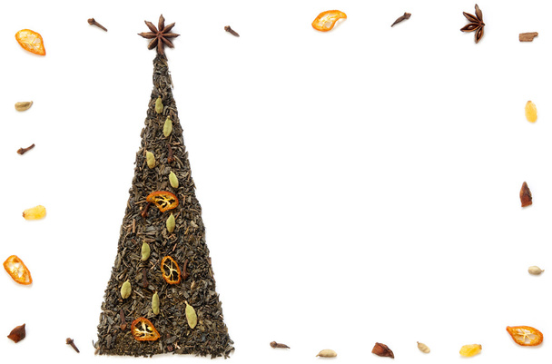 Postal de árbol de Navidad hecha de té
 - Foto, Imagen