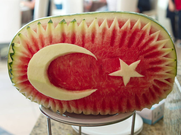 Μουκιμονό και τουρκική σημαία - Φωτογραφία, εικόνα