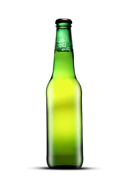 plně zelená láhev s pivem - Fotografie, Obrázek