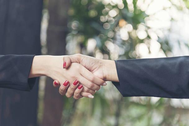 Concetto di partnership Hand shake business partners teamwork.Trust business
 - Foto, immagini