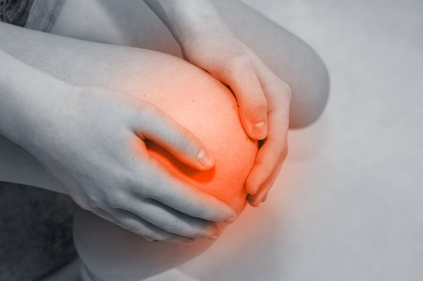Боль в коленях - Фото, изображение