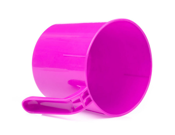 tigela de plástico rosa isolado no fundo branco
 - Foto, Imagem