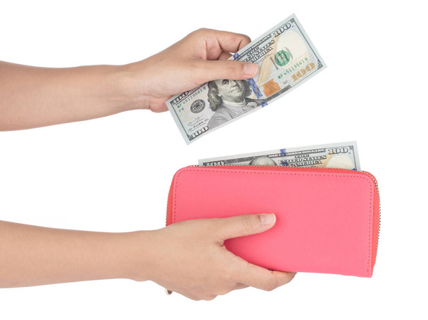 Mãos contam notas de cem dólares em carteira isoladas em branco
  - Foto, Imagem