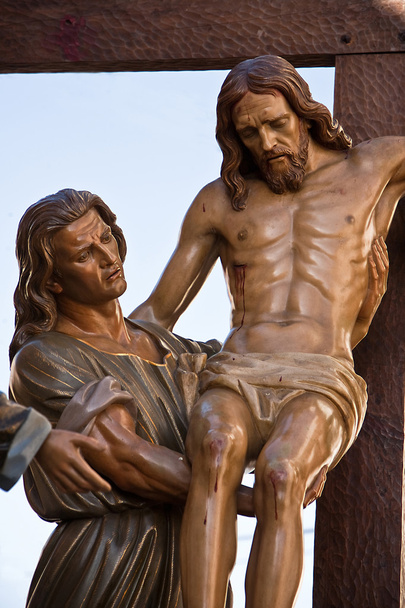 イエスが十字架にかけられた十字架降下を表します - 写真・画像