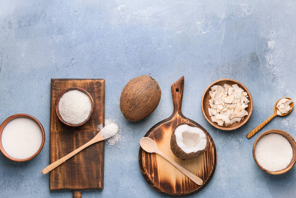 Composition with different coconut products on color background - Foto, immagini