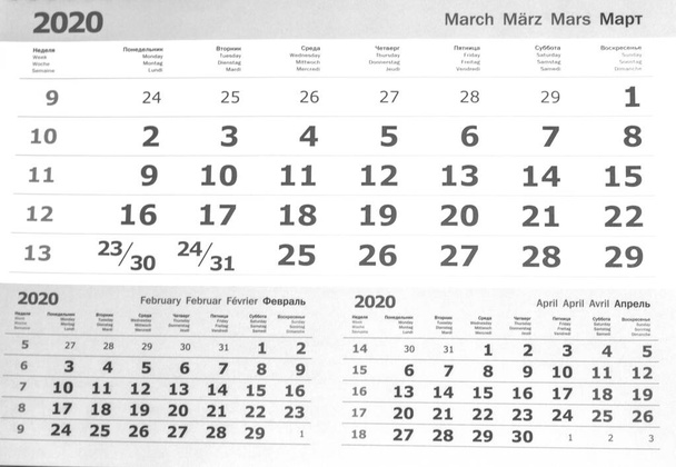 Březen 2020 kalendář nebo desktop planner, top view, text ve 4 jazycích Angličtina, Němčina, Francouzština, Ruština - Fotografie, Obrázek