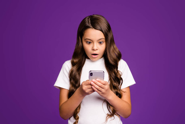 Close-up portrait of her she nice attractive lovely cute astonished wavy-haired girl using device 5g app browsing comment isolated on bright vivid shine vibrant purple violet lilac color background - Fotografie, Obrázek
