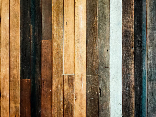 Beautiful real dark wood texture background and high surface detail in the vertical line - Foto, Imagem