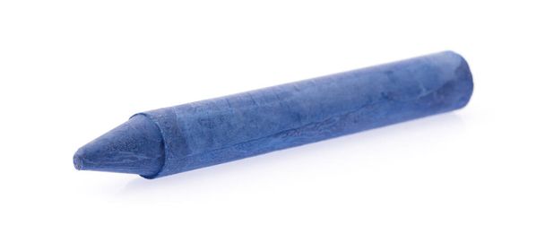 Κραγιόνι μπλε μολύβι κερί που απομονώνονται σε λευκό φόντο - Φωτογραφία, εικόνα
