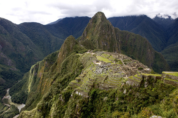 Machu Picchu, The Lost City of the Incas, Andean Cordillera in Peru   - Foto, imagen