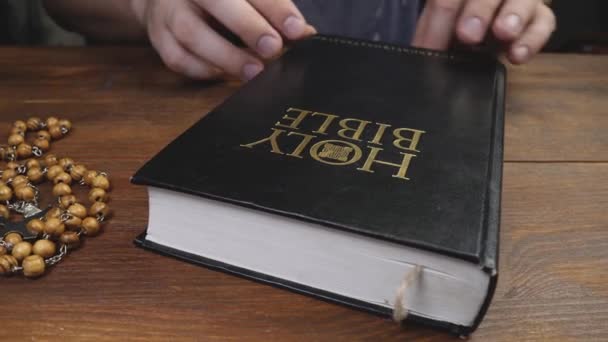 Adult person prayer study Holy Bible scripture and religion - Felvétel, videó