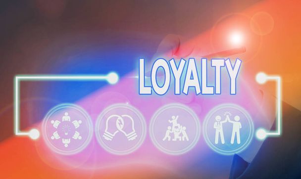 Word writing text Loyalty. Business concept for faithfulness to commitments or obligations Quality of staying firm. - Φωτογραφία, εικόνα