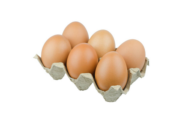Papír tálca tojást elszigetelt fehér background - Fotó, kép