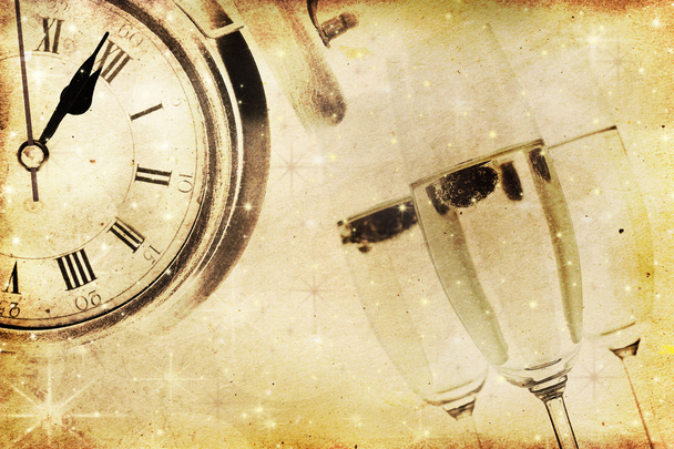 Vintage background with champagne glasses and clock - Zdjęcie, obraz