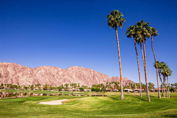 Palm Springs, California, april 04, 2015 : View of a golf course during the ana inspiration golf tournament on lpga Tour, Palm Springs, California, usa. - Photo, Image