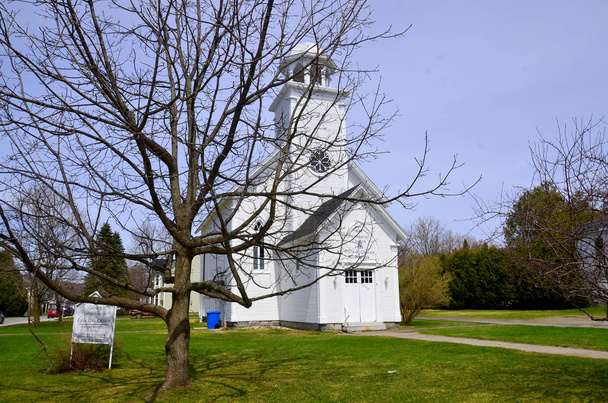 Eski Birleşik Kilise Doğu Kasabası, Quebec, Kanada - Fotoğraf, Görsel