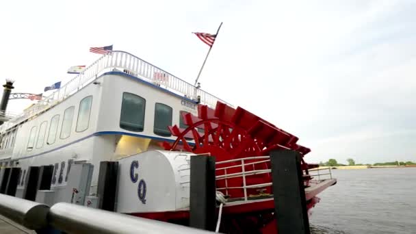 New Orleans říční loď kreolská královna - Záběry, video