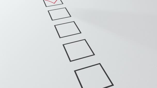 checklist un lápiz rojo marcará en cuadrados negros
 - Metraje, vídeo